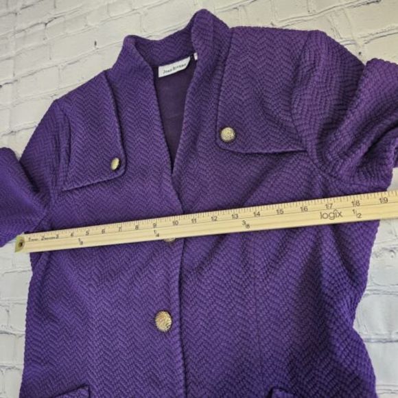 Joan Rivers‎ Women's Size Small Purple Pea Coat Long Sleeve Lined Gold Buttons - Picture 11 of 13